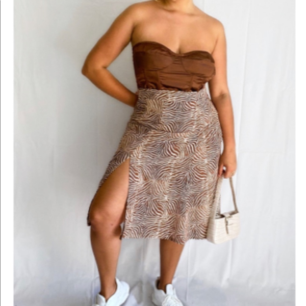 PRETTY LITTLW THING ZEBRA PRINT AKIRT W/slit